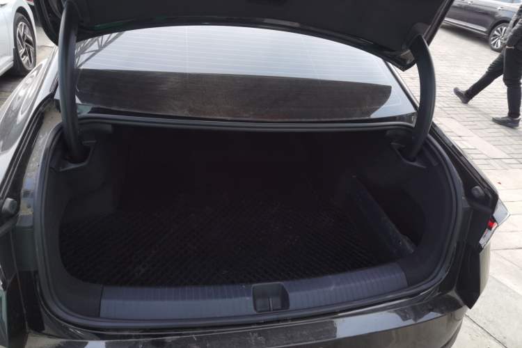 Used Volkswagen Magotan 2024 380TSI DSG Prestige Edition DaMai Package
