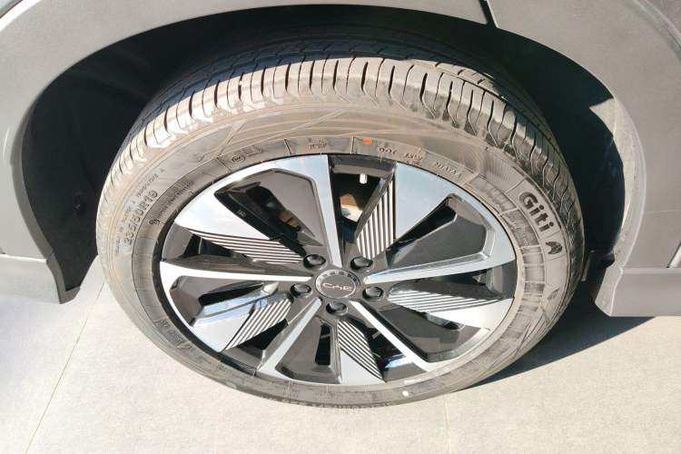 Used BYD Song PLUS New Energy 2025 EV Smart Drive Edition 605km Flagship Model