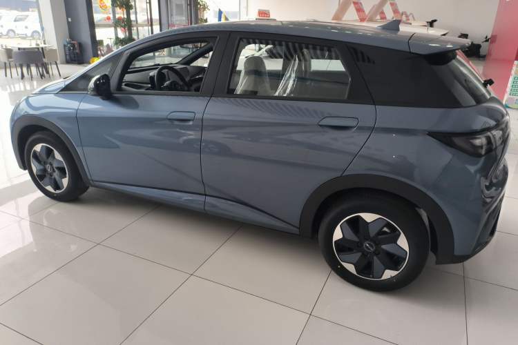Used BYD Dolphin 2025 420km Free Edition
