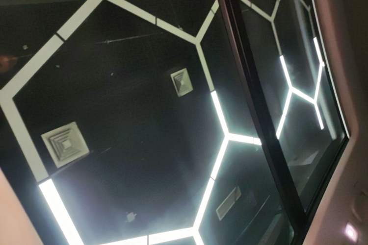 Used Volkswagen Tiguan L 2021 330TSI Automatic Two-Wheel Drive R-Line Flagship Edition