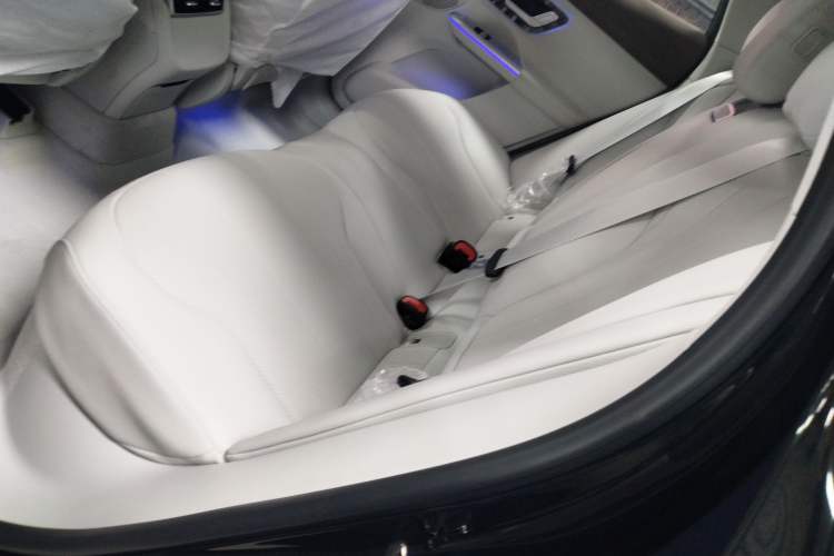 Used Mercedes-Benz EQE SUV 