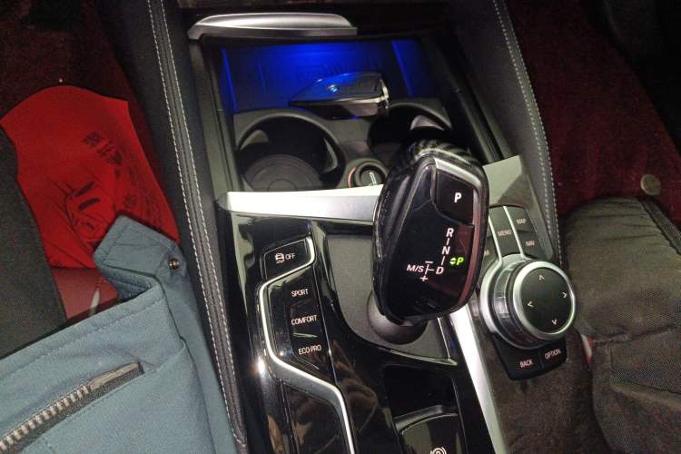 Used BMW 5 Series 2022 Restyled 525Li M Sport Package