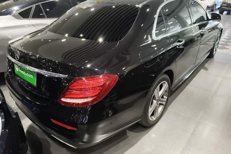 Used Mercedes-Benz E-Class 2018 Facelift E 200 L Sport Edition
