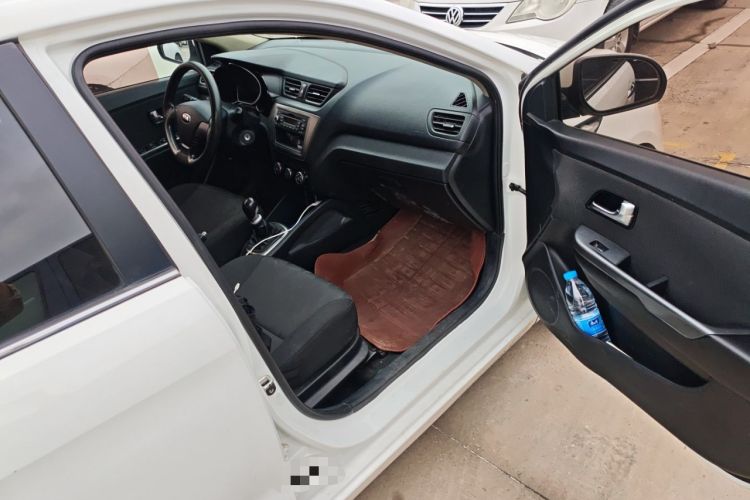 Used Kia K2 2015 Sedan 1.4L Manual Transmission GL
