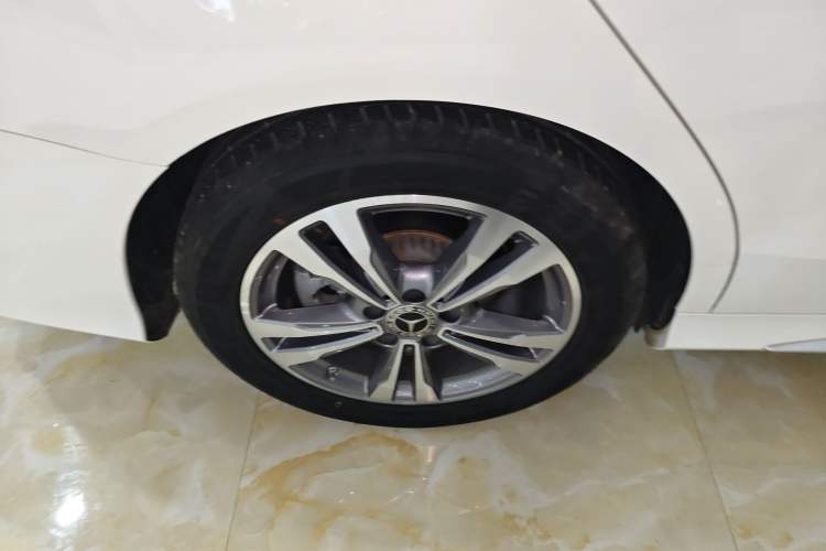 Used Mercedes-Benz C-Class 2021 C 200 L Fashion Edition Sport Version
