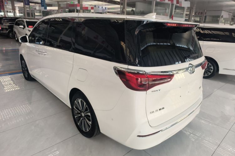 Used Buick GL8 2022 ES Land Cruiser 653T Luxury Model
