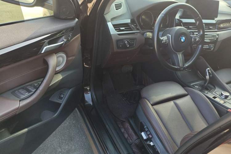 Used BMW X1 2021 Restyled sDrive25Li Leading Edition
