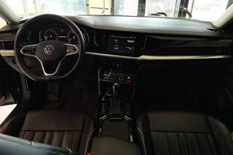 Used Volkswagen Passat 2023 Revised 330TSI Elite Edition
