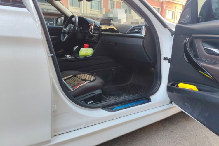 Used BMW 3 Series 2018 320Li Leading Model M Sport Package
