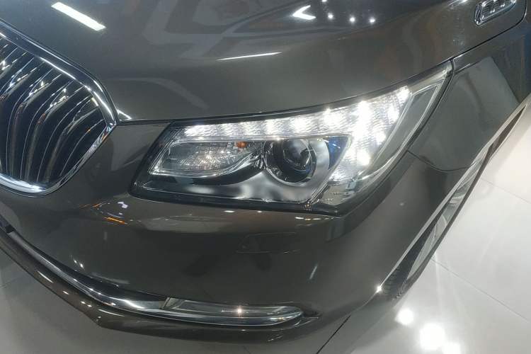 Used Buick LaCrosse 2013 2.0T SIDI Elite Tech Version
