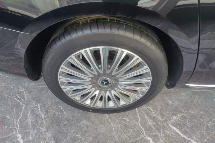 Used Mercedes-Benz E-Class 2022 Updated E 300 L Stylish Edition
