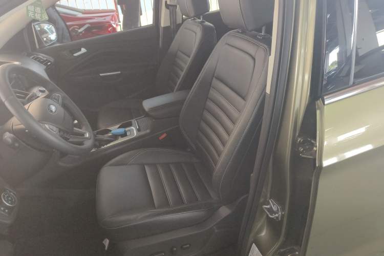 Used Ford Kuga 2017 EcoBoost 180 Four-Wheel Drive Luxury Wing Model
