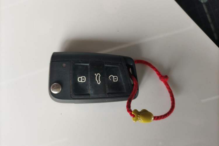 Used Volkswagen Lamando 2015 230TSI DSG Fashion Edition
