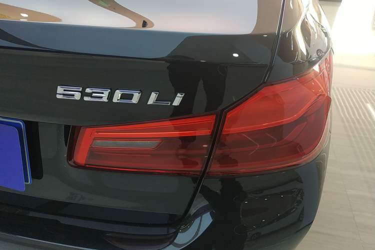 Used BMW 5 Series 2018 Revised Version 530Li Leading Edition Luxury Package
