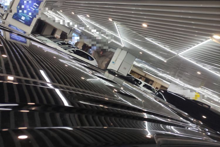 Used VOYAH Dream 2025 PHEV Four-Wheel Drive Prestige Kunpeng Edition