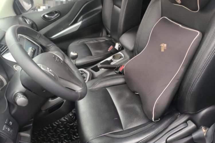 Used Nissan Terra 2018 2.5L Manual Two-Wheel Drive Elite Edition