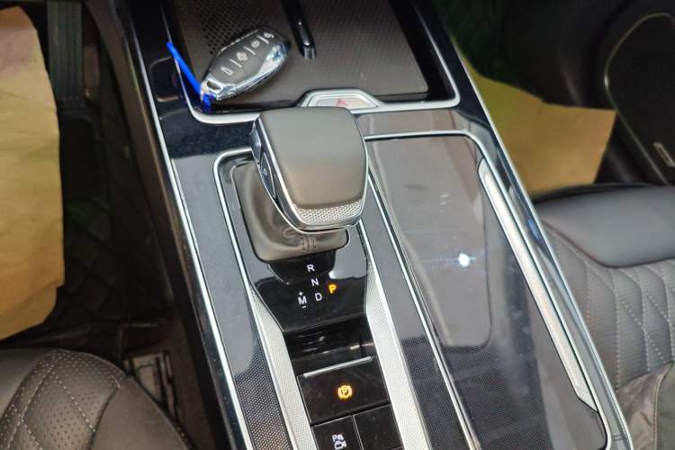 Used Hongqi HS5 2023 2.0T Qixiang Pro Edition