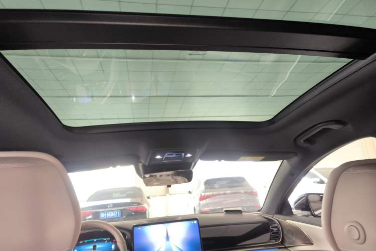 Used BYD Han 2024 EV Glory Edition 605KM Front-Wheel-Drive Premium Model
