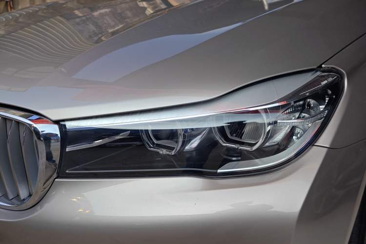 Used BMW 7 Series 2018 730Li Leading Model Excellence Package
