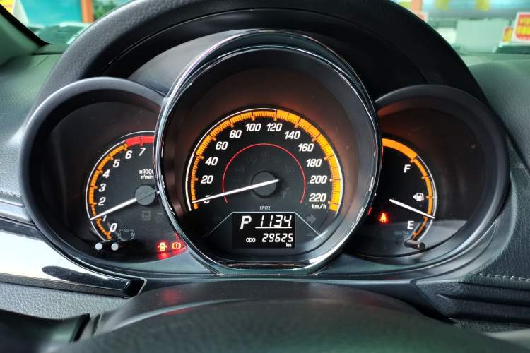 Used Toyota YARiS L 2022 X-Trail 1.5L CVT Luxury PLUS Edition
