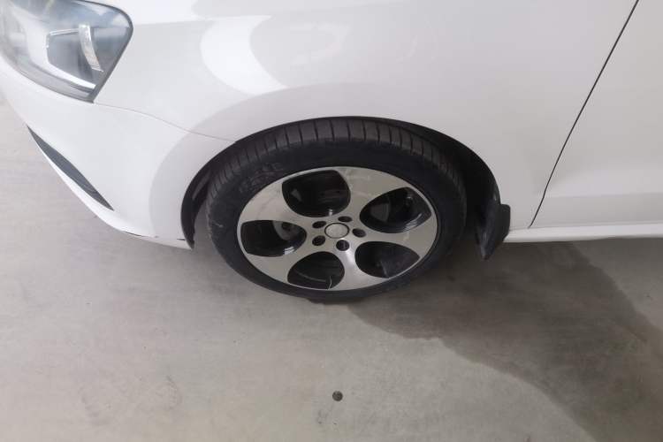 Used Volkswagen Polo 2016 1.4L Automatic Trendy Model
