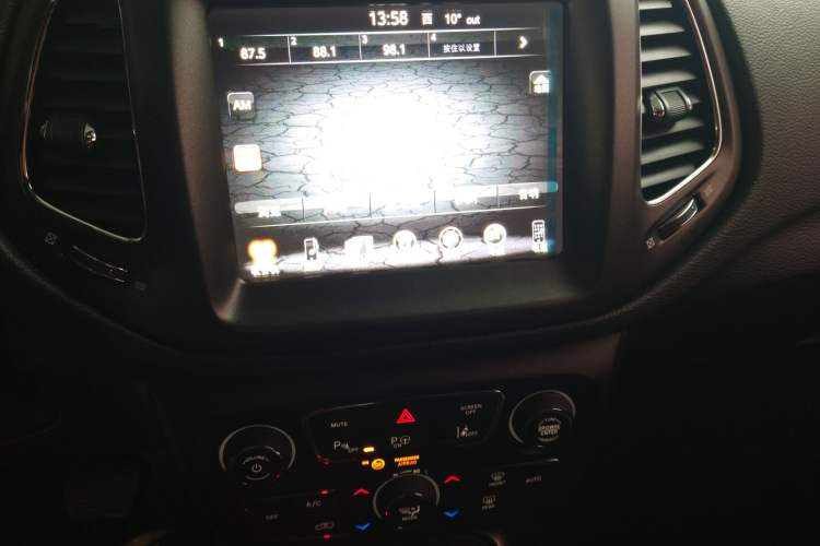 Used  Compass 2017 200TS Automatic High-Performance All-Wheel Drive Edition
