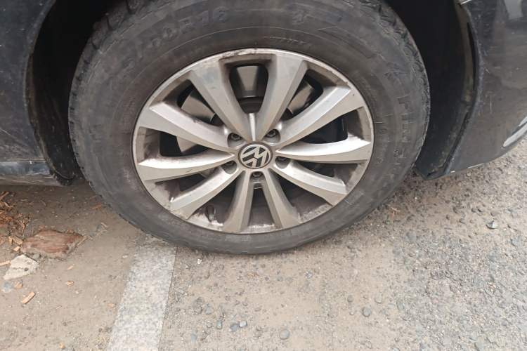 Used Volkswagen Magotan 2015 1.8TSI Luxury Model
