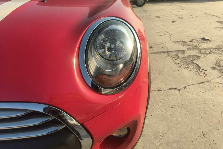 Used  MINI 2016 1.2T ONE Pioneer Edition Five-Door Version