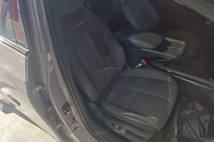 Used Hongqi EH7 2024 760 Pro+ Four-Wheel Drive Version
