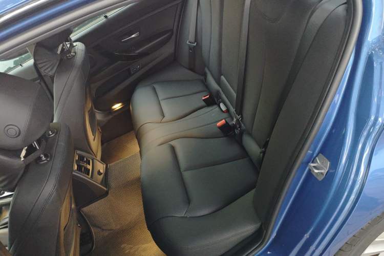 Used BMW 3 Series 2018 320Li Leading Model M Sport Package
