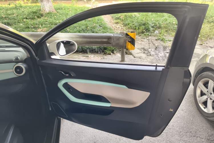 Used Chery Little Ant 2021 150 000 Yuan Ant Fan Edition New Ant Cool Version Lithium Iron Phosphate
