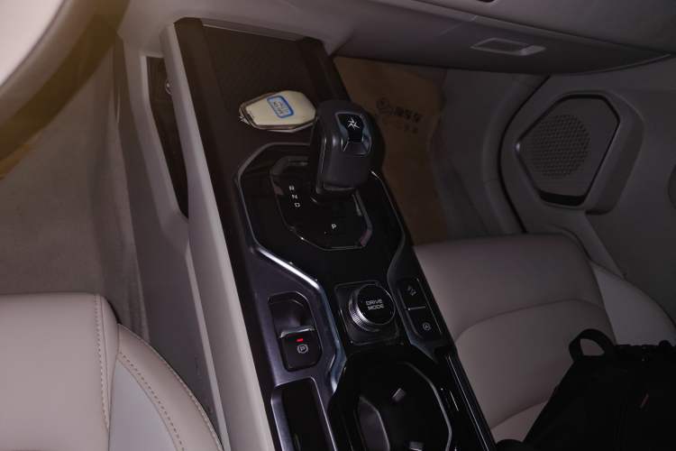 Used Geely Auto icon 2023 1.5TD Chocolate Smoothie Edition
