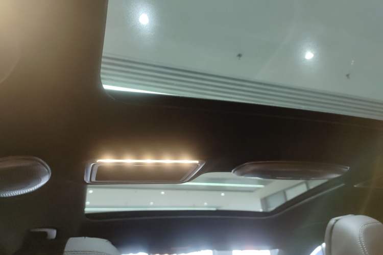 Used Mercedes-Benz GLC 2021 GLC 260 L 4MATIC Luxury Model
