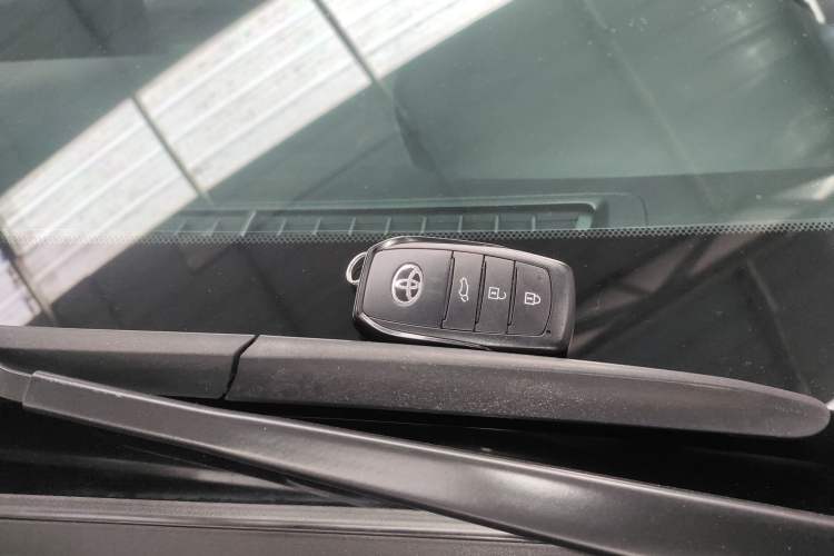 Used Toyota Corolla Cross 2022 2.0L Flagship Edition
