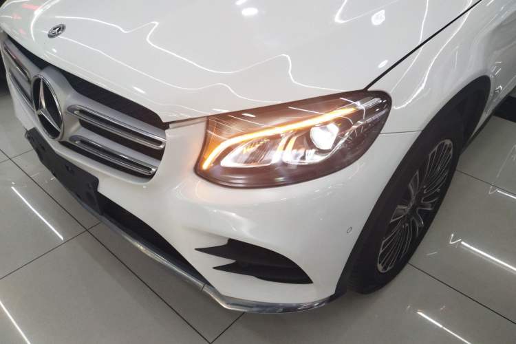 Used Mercedes-Benz GLC 2018 GLC 260 4MATIC Dynamic Edition
