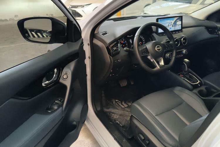 Used Nissan Qashqai 2025 Honor 2.0L CVT XV+ Leading Edition