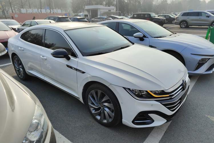 Used Volkswagen FAW-Volkswagen CC 2021 380TSI Striking Edition
