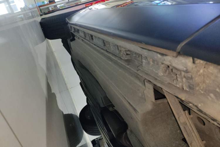 Used Land Rover Range Rover Velar 2021 P250 model
