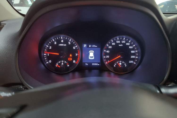 Used Kia kx1 Stonic 2019 1.4L Automatic Fun Edition China VI