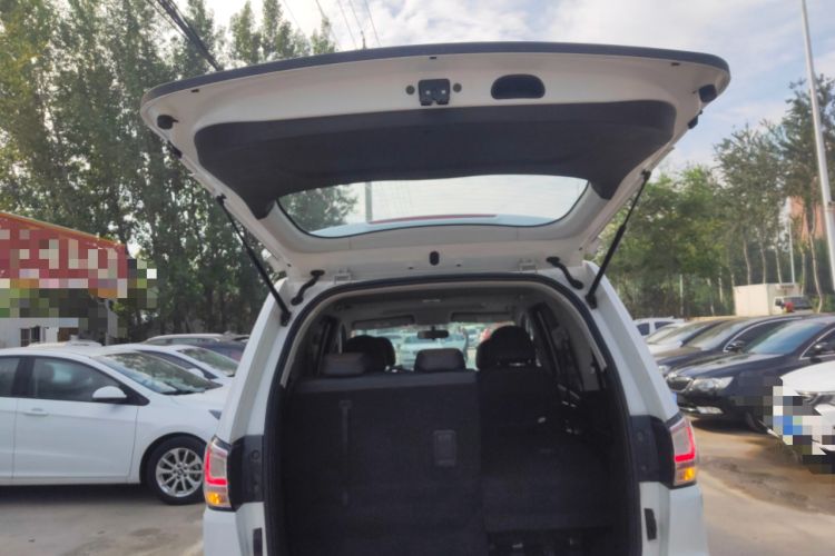 Used FORTHING Joyear X6 2017 Enjoy Series 1.5T CVT Luxury Model
