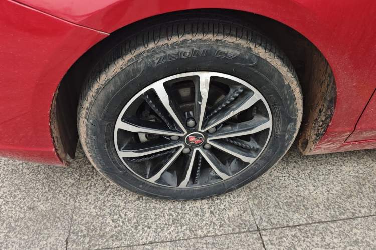 Used Roewe i5 2020 1.5L Automatic 4G Connect Luxury Flagship Edition
