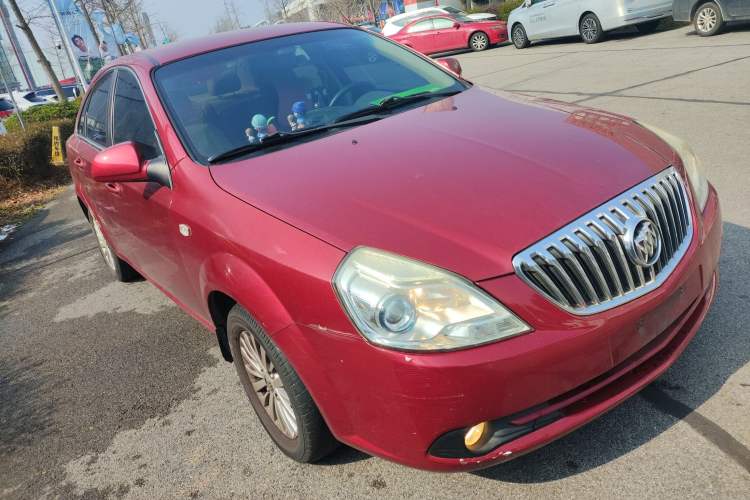 Used Buick Excelle 2013 1.5L Automatic Classic Model
