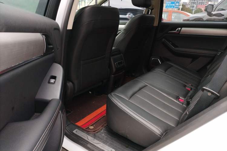 Used BYD Tang 2019 2.0T Automatic SmartConnect Prestige 7-Seater China VI Standard
