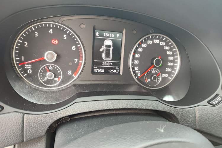 Used Volkswagen Sharan 2018 Revised Version 380TSI Comfort Edition 7-Seater
