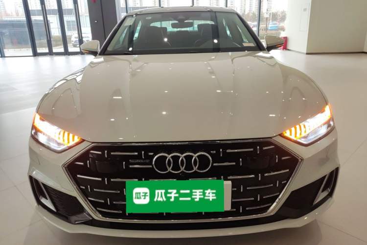 Used Audi A7L 2024 45TFSI quattro S-line Visionary Edition Flow Crystal Package