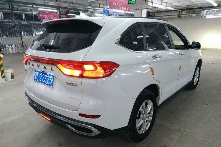 Used Haval M6 2023 PLUS 1.5T DCT Elite Smart Connectivity Model
