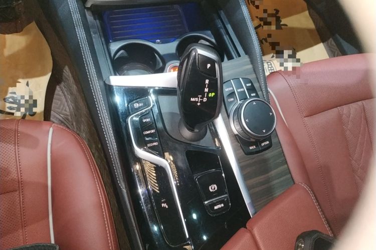 Used BMW 5 Series 2021 Restyled 530Li Leading Edition Luxury Package
