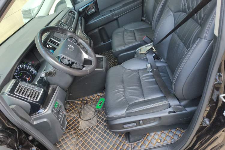 Used Honda Elysion 2019 2.0L Hybrid Luxury Edition
