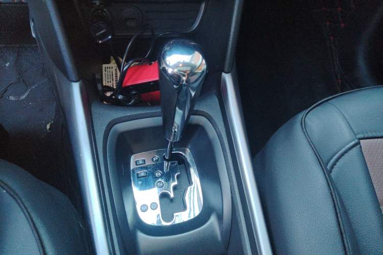 Used Peugeot 2008 2014 1.6L Automatic Fashion Edition
