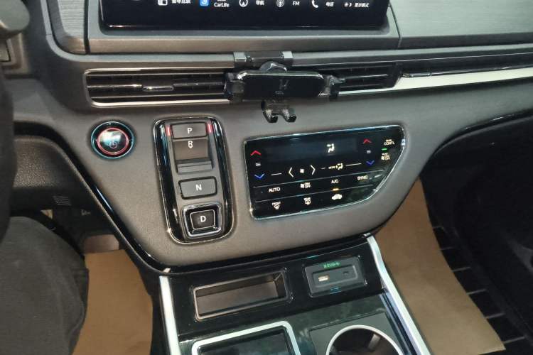 Used Honda Elysion 2022 2.0L eHEV Luxury Edition
